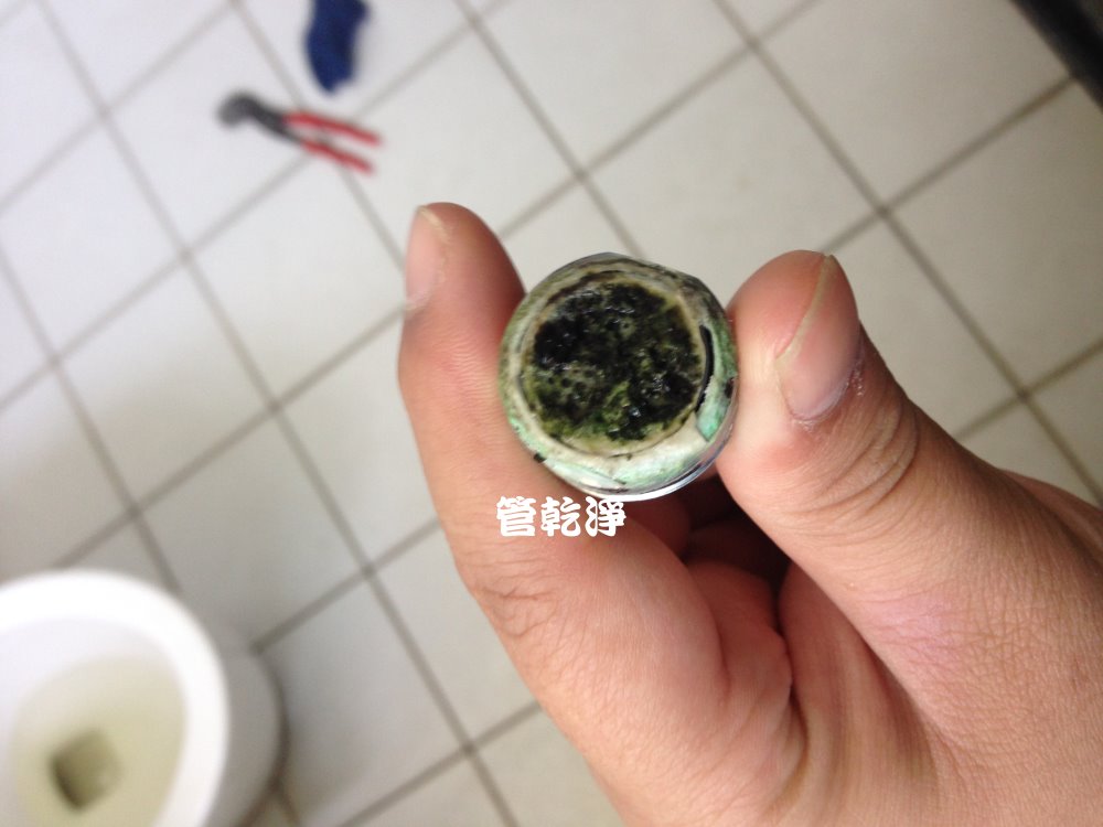 熱水忽冷忽熱,清洗水管,水管清洗,洗水管,水管清潔